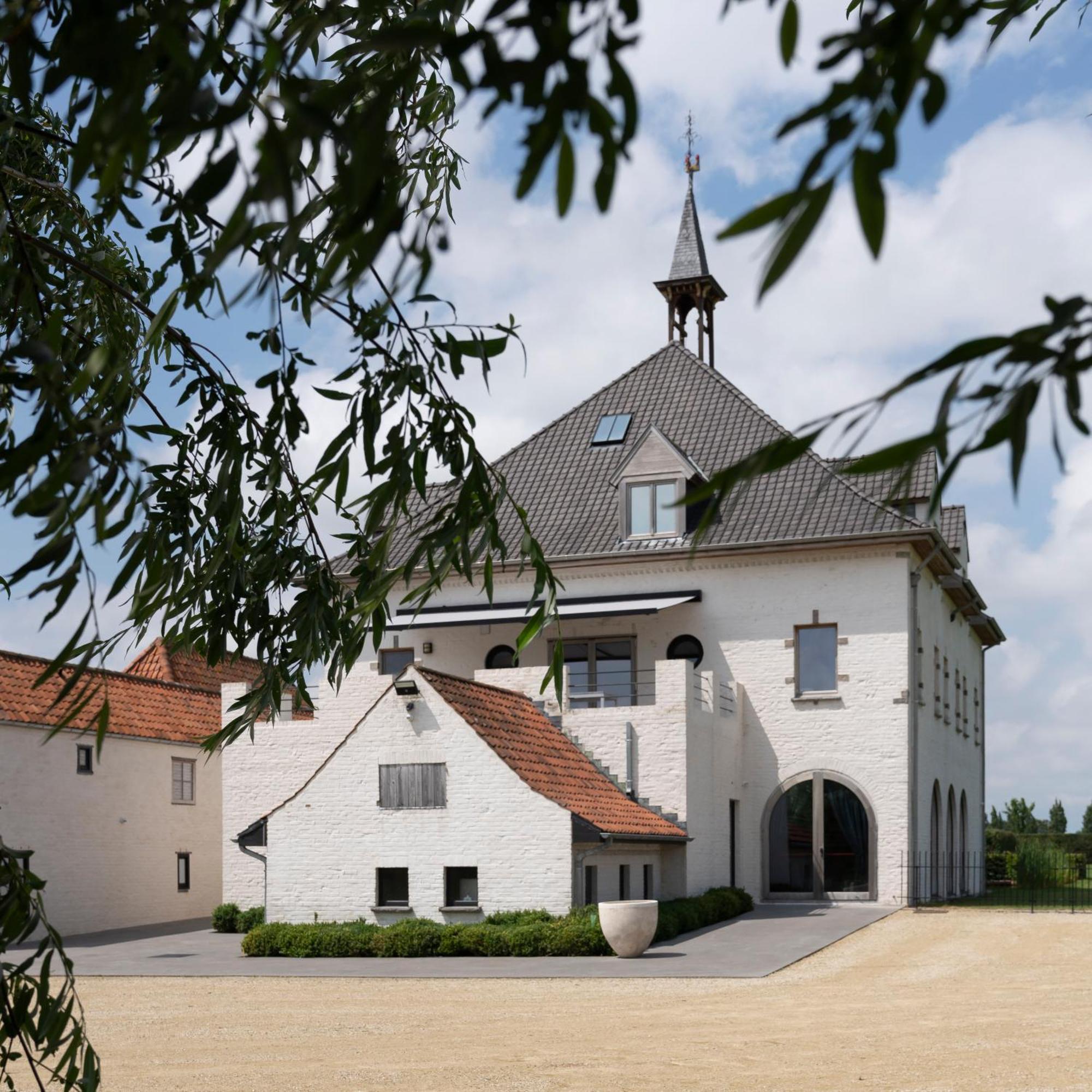 't Convent 2.0 Hotel Lo-Reninge Buitenkant foto