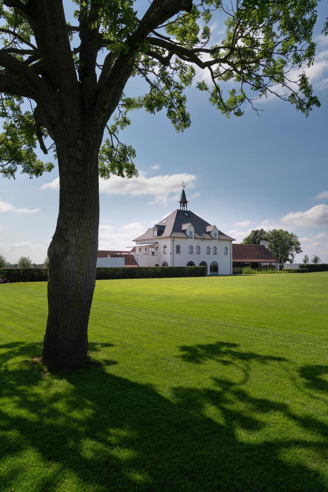 't Convent 2.0 Hotel Lo-Reninge Buitenkant foto