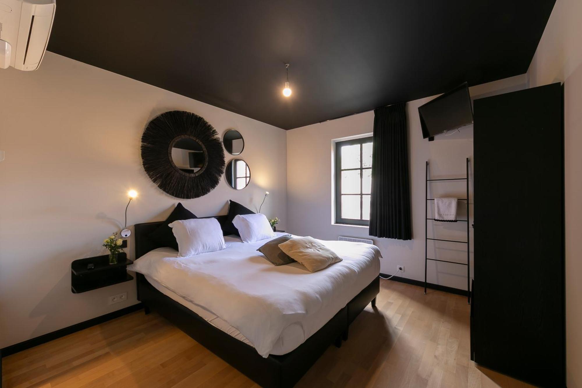 't Convent 2.0 Hotel Lo-Reninge Buitenkant foto