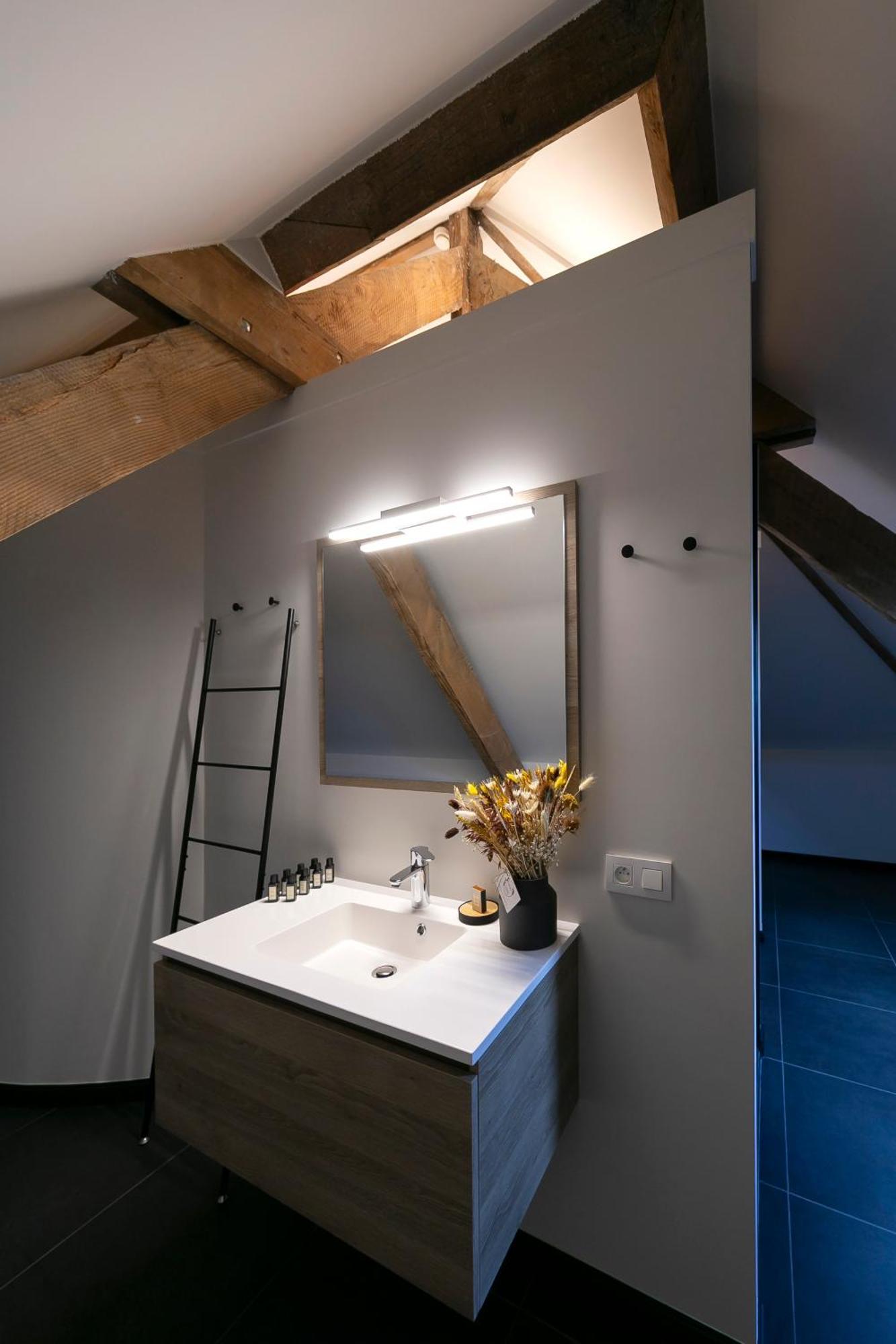 't Convent 2.0 Hotel Lo-Reninge Buitenkant foto